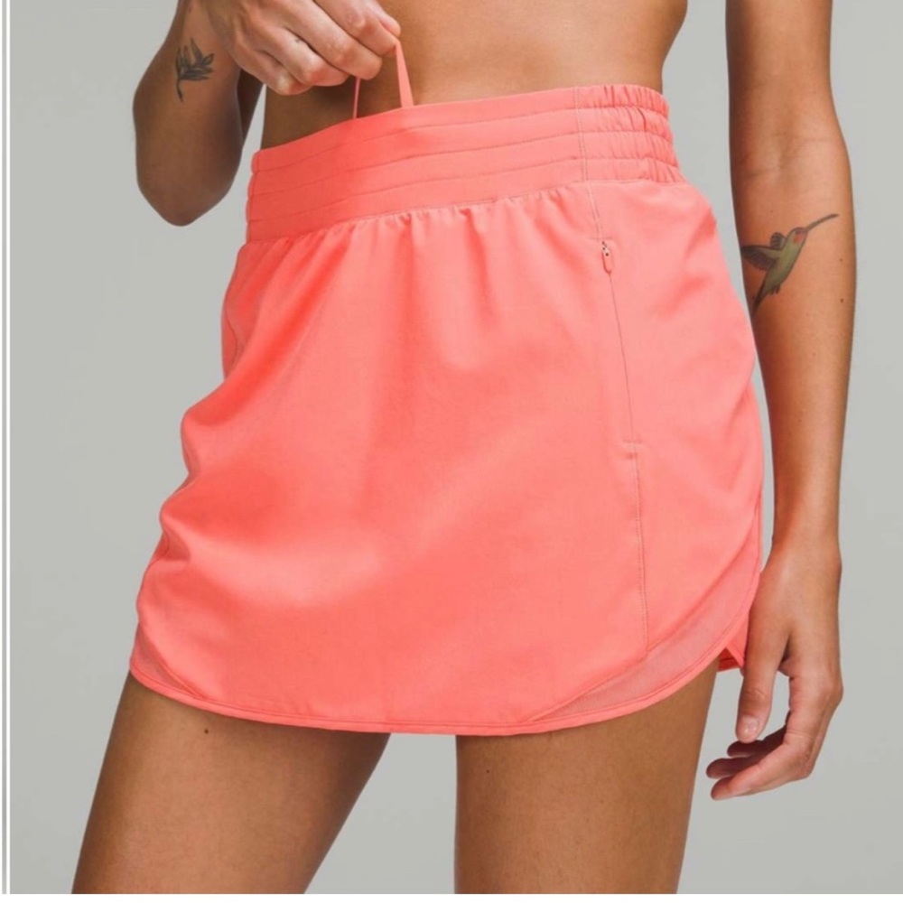 Lululemon Hotty Hot Skirt Raspberry Cream